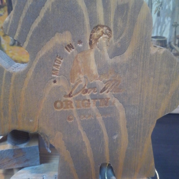 💎 1981 🔥🆕 Vintage 80s Seamstress Wood Carving Statue Don Mars USA made Sewing - Picture 13 of 16